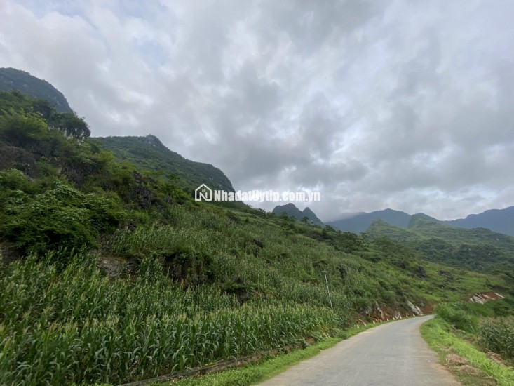 ĐẤT ĐẸP LÀM NHÀ HÀNG, KHÁCH SẠN, KHU DU LỊCH TẠI HÀ GIANG – 3800M2 - 2.8 TỶ. LH:0985836678.