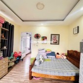 Nhà 2 mặt thoáng 2 tầng - hoàn công đủ - ngang 5.8. lh:0966856870