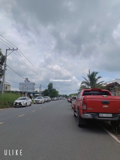 Chỉ 2,4tr/m2 sở hữu lô đất 5x55m2(275m2) ngay sát QL13. KCN Minh Hưng. Chơn Thành