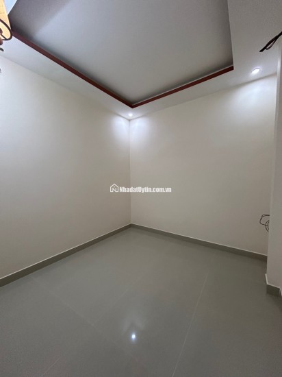 Cần bán gấp nhà mặt phố tại khu vực Nguyễn Công Hoan